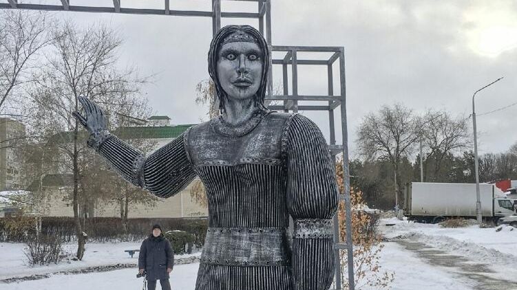 Памятник Аленке в Нововоронеже Памятник Аленке в Нововоронеже - РИА Новости, 1920, 15.02.2021