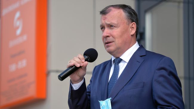 Мэр Екатеринбурга досрочно ушел в отставку