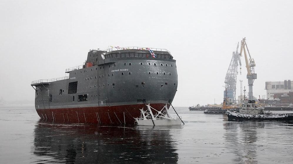 Спуск на воду ЛСП Северный полюс в Санкт-Петербурге Спуск на воду ЛСП Северный полюс в Санкт-Петербурге - РИА Новости, 1920, 24.12.2020