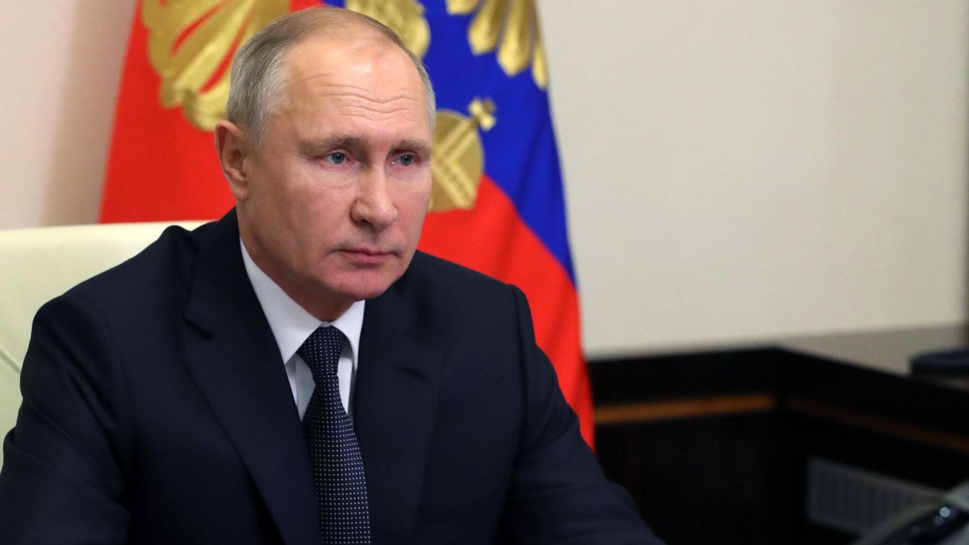 Президент России Владимир Путин проводит в режиме видеоконференции совместное заседание Государственного совета и Совета при президенте РФ по стратегическому развитию и национальным проектам Президент России Владимир Путин проводит в режиме видеоконференции совместное заседание Государственного совета и Совета при президенте РФ по стратегическому развитию и национальным проектам - РИА Новости, 1920, 24.12.2020