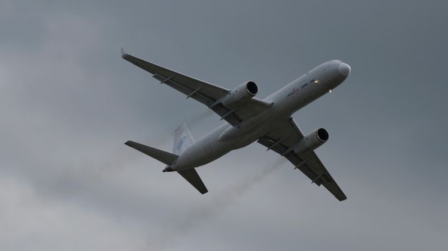 Самолет ТУ-204