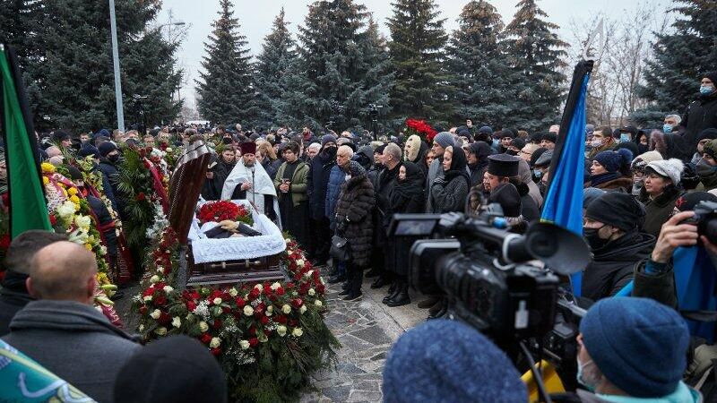 Церемония прощания с мэром Харькова Геннадием Кернесом Церемония прощания с мэром Харькова Геннадием Кернесом - РИА Новости, 1920, 25.12.2020