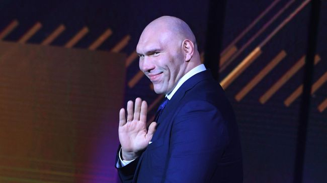 Чемпион мира по боксу в тяжёлом весе по версии WBA, депутат Государственной думы РФ Николай Валуев