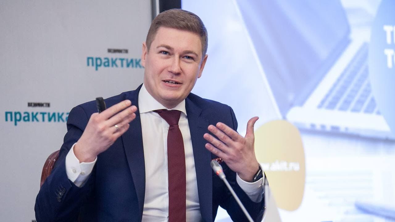 Президент Ассоциации компаний интернет-торговли (АКИТ) Артем Соколов Президент Ассоциации компаний интернет-торговли (АКИТ) Артем Соколов - РИА Новости, 1920, 09.07.2025