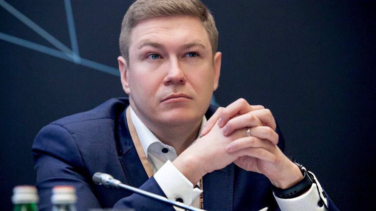 Президент Ассоциации компаний интернет-торговли (АКИТ) Артем Соколов Президент Ассоциации компаний интернет-торговли (АКИТ) Артем Соколов - РИА Новости, 1920, 19.06.2022