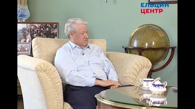 Нам с Горбачевым не по пути!” Кадры из видеомемуаров Бориса Ельцина Нам с Горбачевым не по пути!” Кадры из видеомемуаров Бориса Ельцина - РИА Новости, 1920, 29.12.2020
