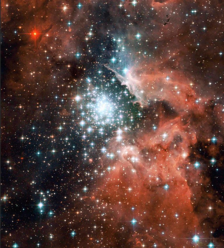 Туманность NGC 3603 в спиральном рукаве Киля нашей Галактики Туманность NGC 3603 в спиральном рукаве Киля нашей Галактики