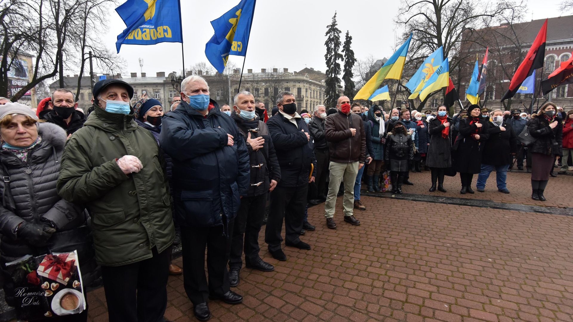Участники митинга, приуроченного к 112 годовщине со дня рождения Степана Бандеры, во Львове Участники митинга, приуроченного к 112 годовщине со дня рождения Степана Бандеры, во Львове - РИА Новости, 1920, 05.01.2021