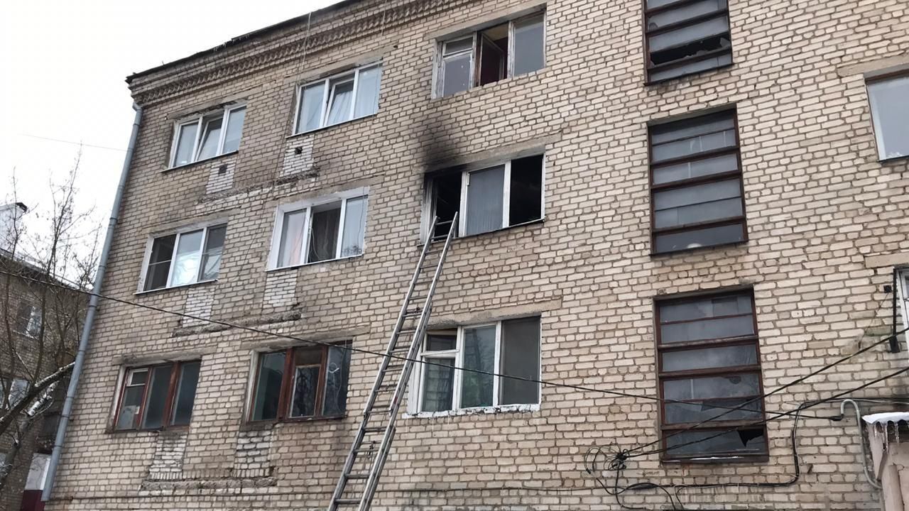 Пожар в многоквартирном доме в городском округе Орехово-Зуево Пожар в многоквартирном доме в городском округе Орехово-Зуево - РИА Новости, 1920, 02.01.2021