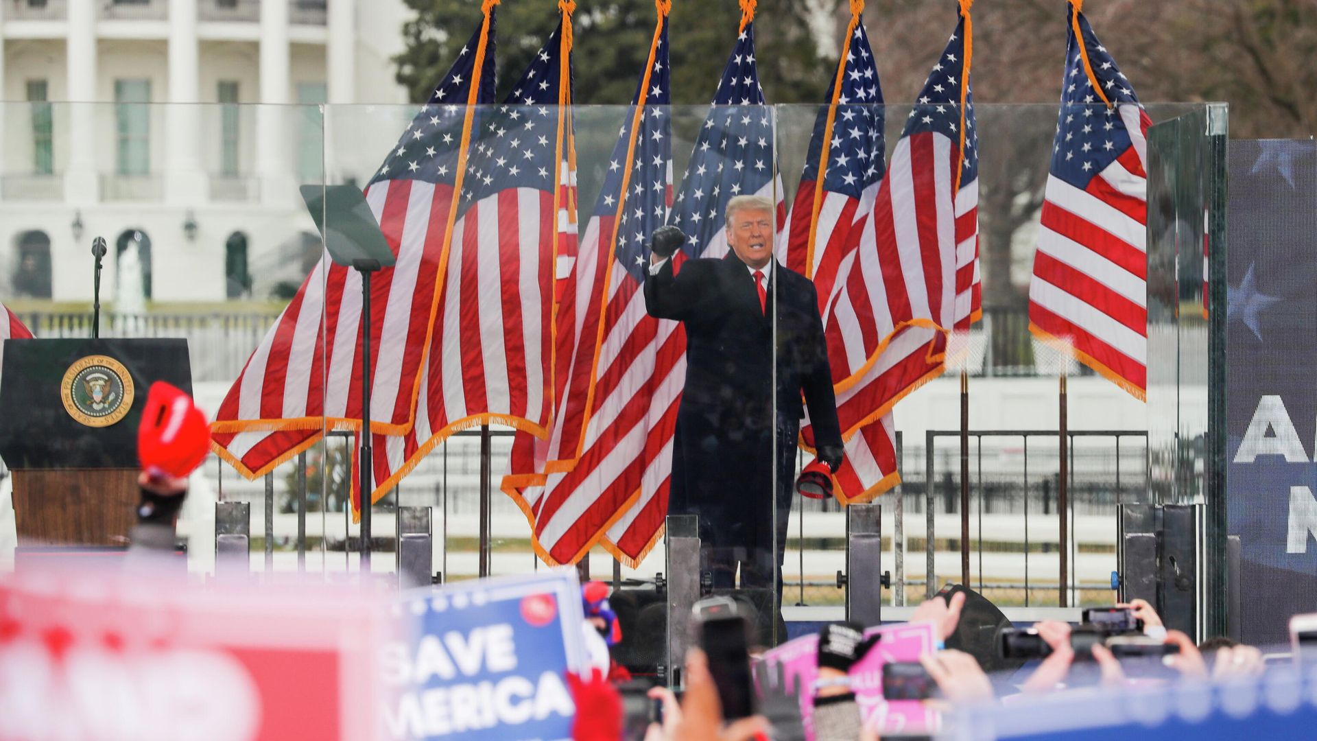 Президент Дональд Трамп выступает на митинге в Вашингтоне Президент Дональд Трамп выступает на митинге в Вашингтоне - РИА Новости, 1920, 09.01.2021
