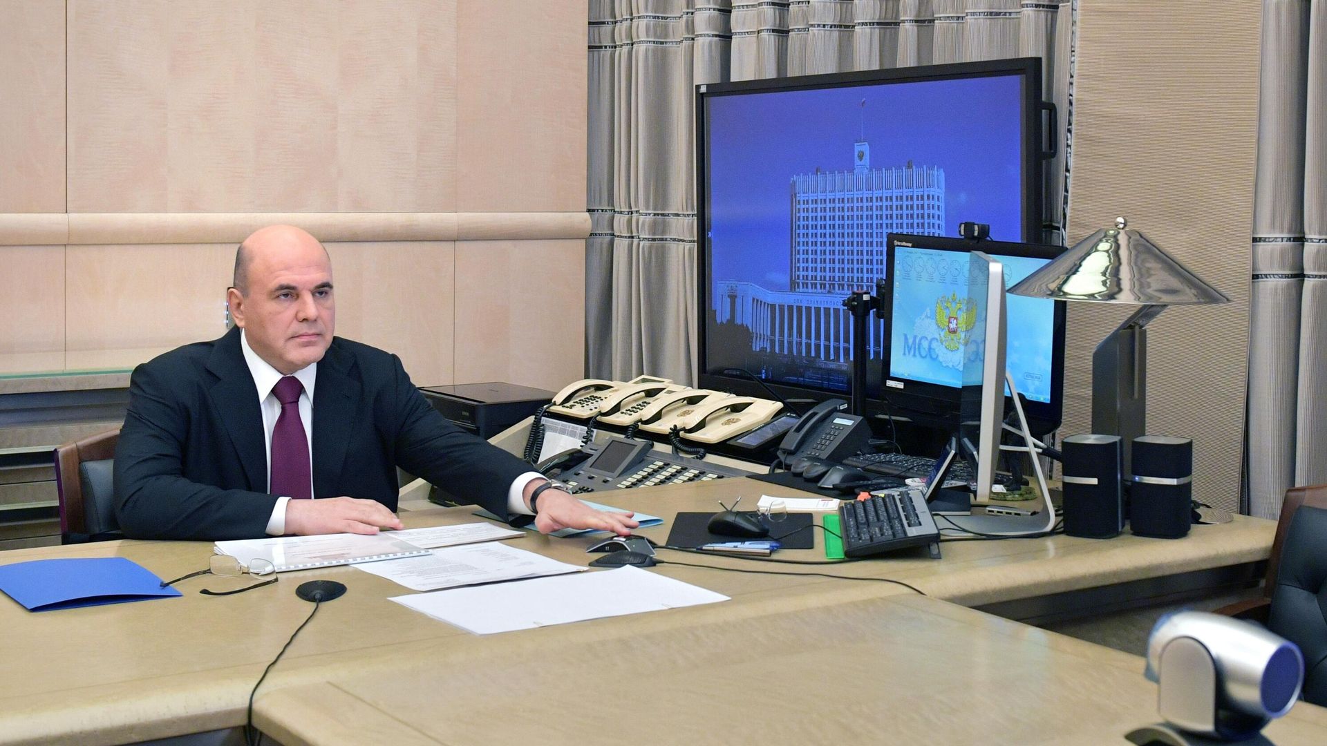 Председатель правительства РФ Михаил Мишустин проводит совещание с вице-премьерами РФ в режиме видеоконференции Председатель правительства РФ Михаил Мишустин проводит совещание с вице-премьерами РФ в режиме видеоконференции - РИА Новости, 1920, 14.01.2021