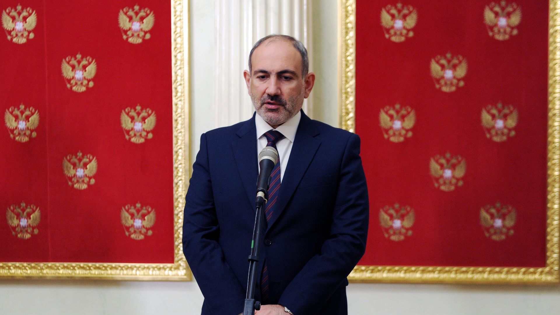 Премьер-министр Армении Никол Пашинян во время совместного заявления для прессы по результатам трёхсторонних переговоров лидеров России, Азербайджана и Армении по поводу ситуации в Нагорном Карабахе - РИА Новости, 1920, 11.01.2021