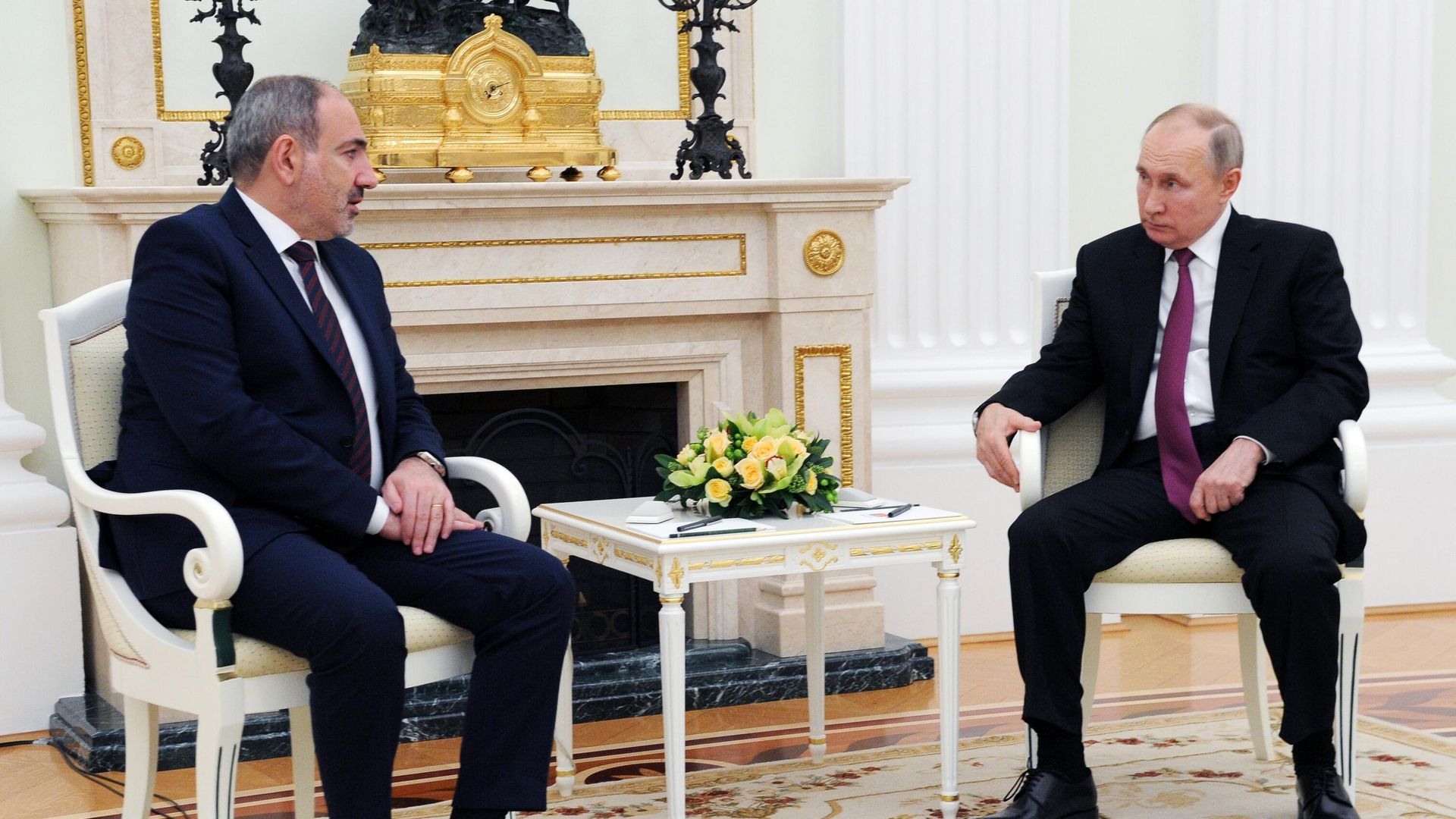 Президент РФ Владимир Путин и премьер-министр Армении Никол Пашинян - РИА Новости, 1920, 07.09.2026