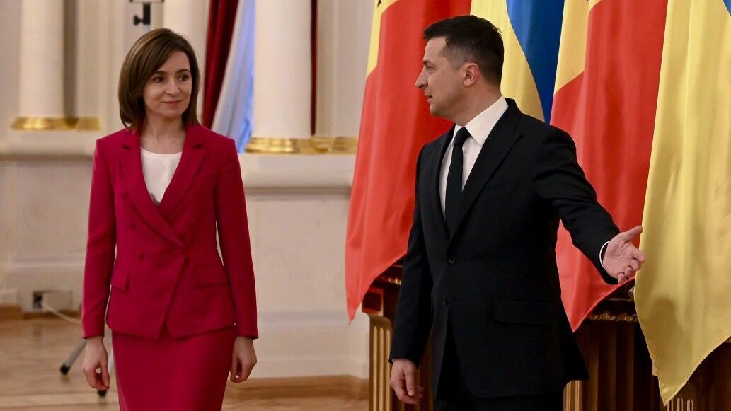 Президент Молдавии Майя Санду и президент Украины Владимир Зеленский Президент Молдавии Майя Санду и президент Украины Владимир Зеленский - РИА Новости, 1920, 04.11.2022