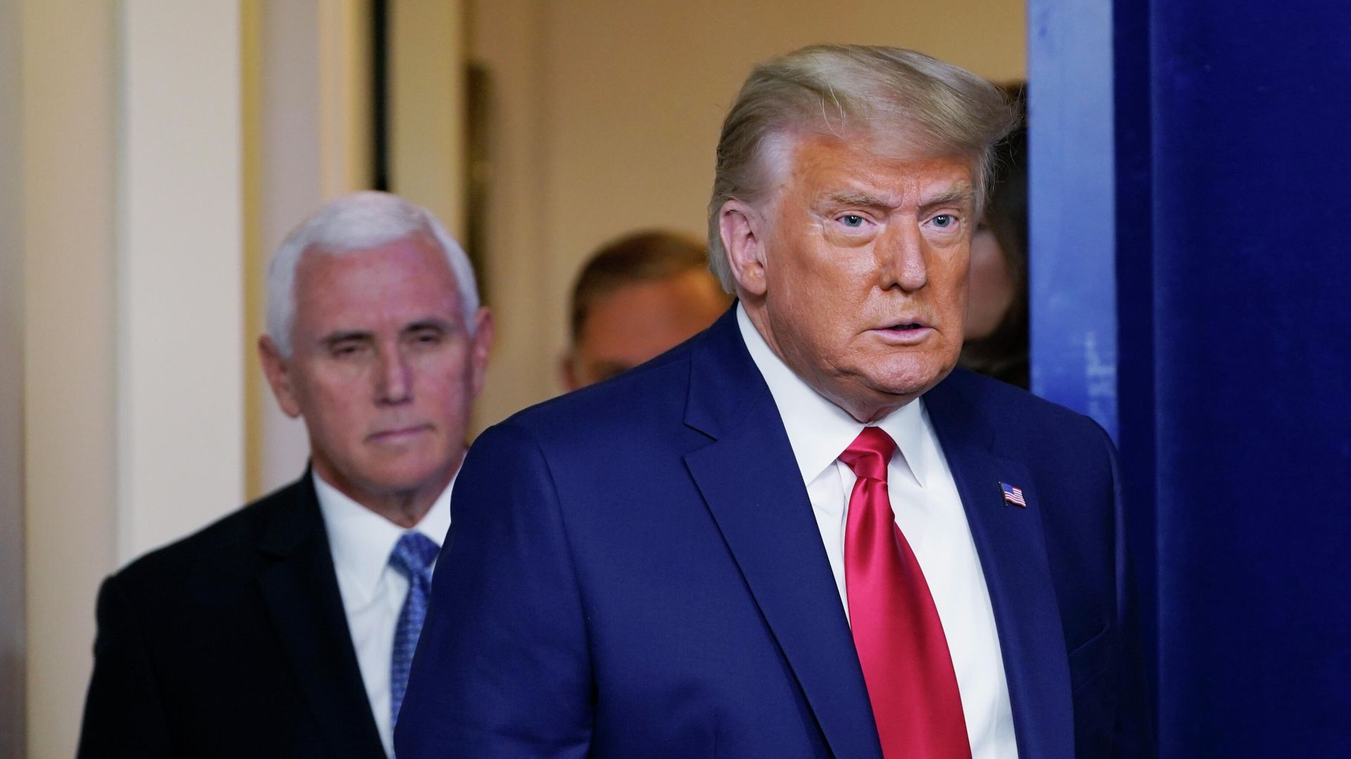 Президент США Дональд Трамп и вице-президент Майк Пенс Президент США Дональд Трамп и вице-президент Майк Пенс - РИА Новости, 1920, 06.01.2023