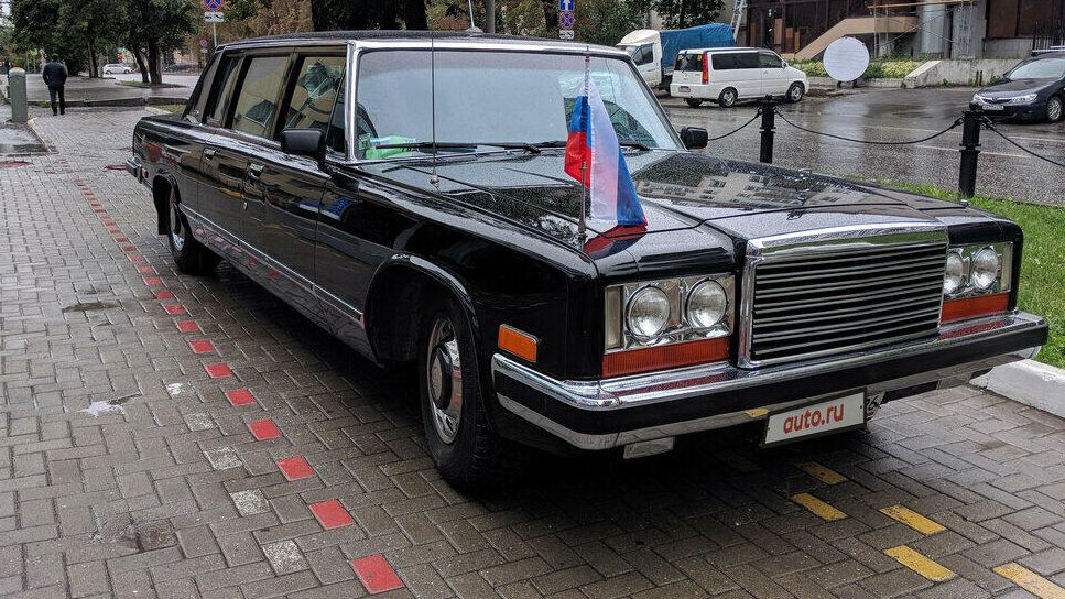 Автомобиль ЗИЛ 4104 41045 Автомобиль ЗИЛ 4104 41045 - РИА Новости, 1920, 25.01.2021