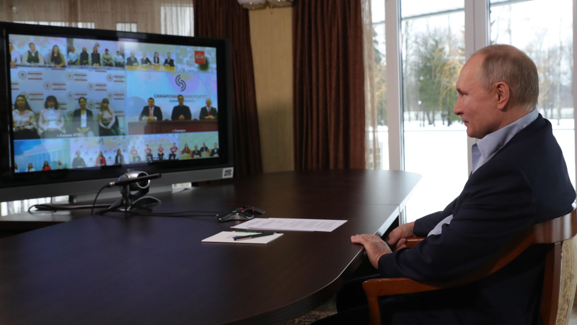 Президент РФ Владимир Путин проводит в режиме видеоконференции встречу с учащимися высших учебных заведений по случаю Дня российского студенчества Президент РФ Владимир Путин проводит в режиме видеоконференции встречу с учащимися высших учебных заведений по случаю Дня российского студенчества - РИА Новости, 1920, 25.01.2021
