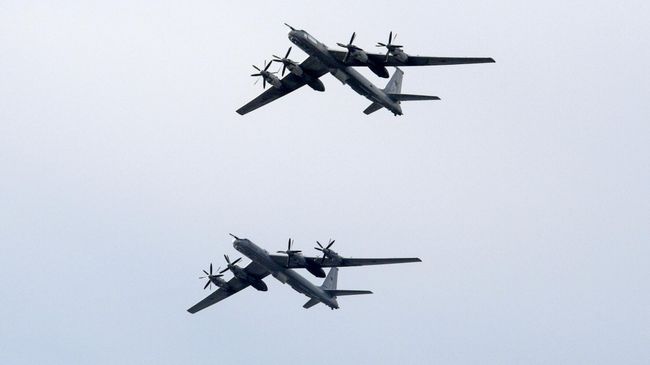 Самолеты Ту-142 Самолеты Ту-142