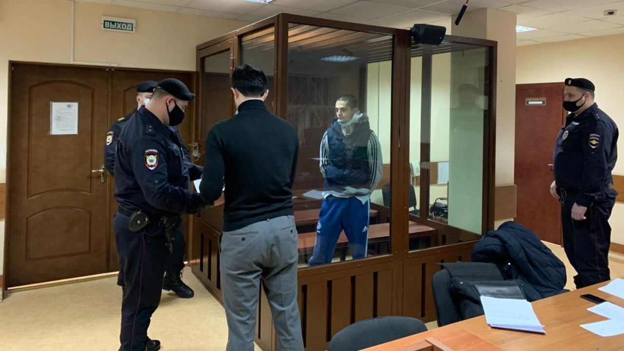 Сайд-Мухаммад Джумаев, задержанный за драку с сотрудниками ОМОН на несогласованной акции в Москве 23 января, на заседании Пресненского районного суда Сайд-Мухаммад Джумаев, задержанный за драку с сотрудниками ОМОН на несогласованной акции в Москве 23 января, на заседании Пресненского районного суда - РИА Новости, 1920, 09.02.2021
