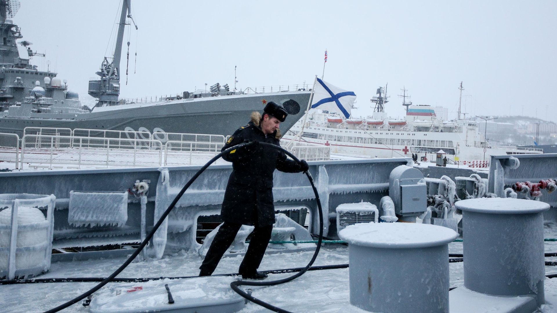 Большой десантный корабль Пётр Моргунов пришел в Североморск Большой десантный корабль Пётр Моргунов пришел в Североморск - РИА Новости, 1920, 19.04.2021