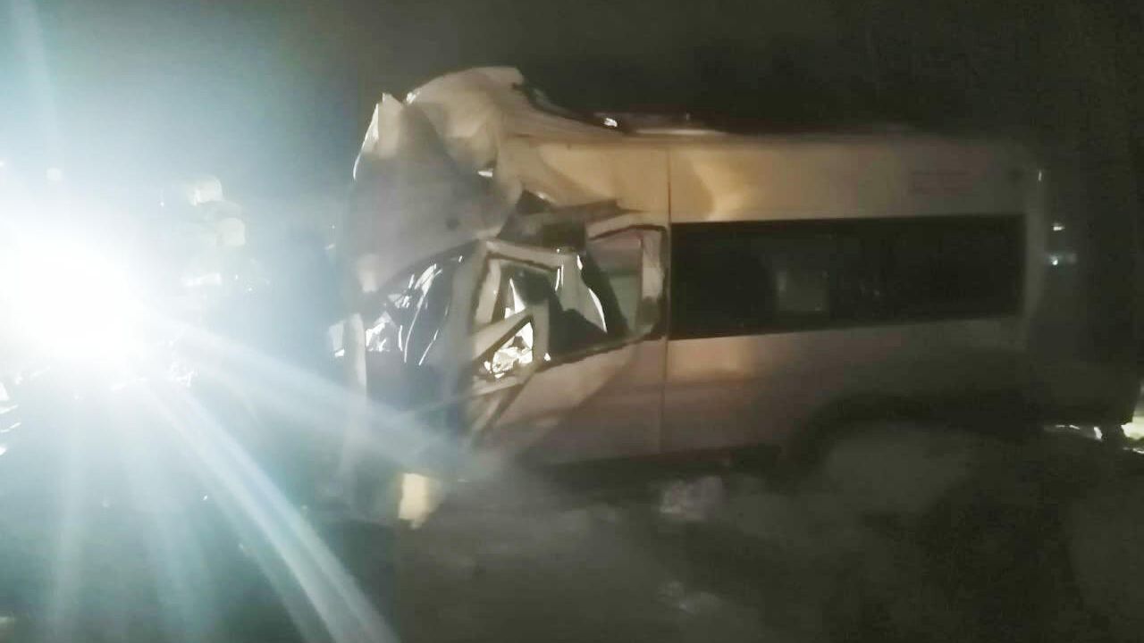 ДТП с участием микроавтобуса в Сызранском районе Самарской области ДТП с участием микроавтобуса в Сызранском районе Самарской области - РИА Новости, 1920, 01.02.2021