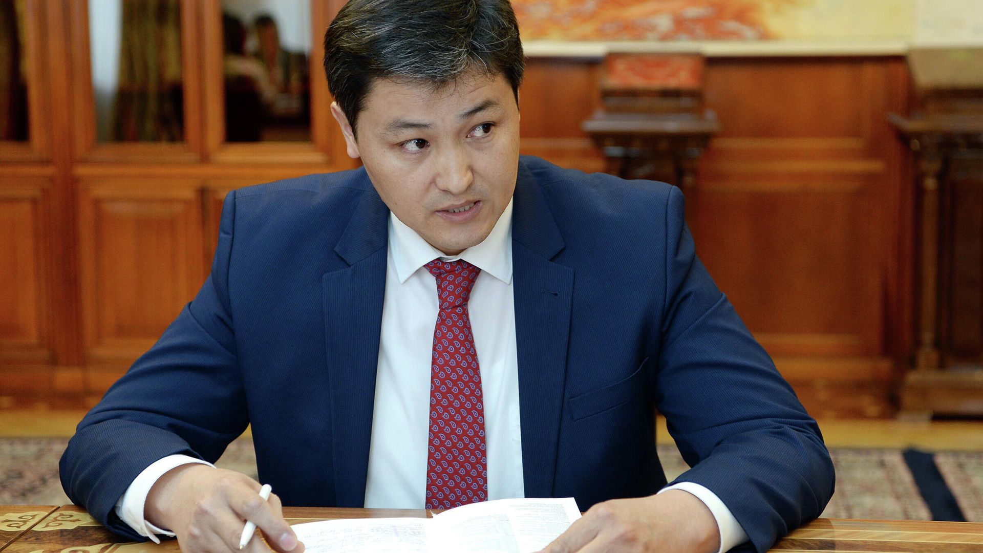 Кандидат на пост премьер-министра Киргизии Улукбек Марипов Кандидат на пост премьер-министра Киргизии Улукбек Марипов - РИА Новости, 1920, 01.02.2021