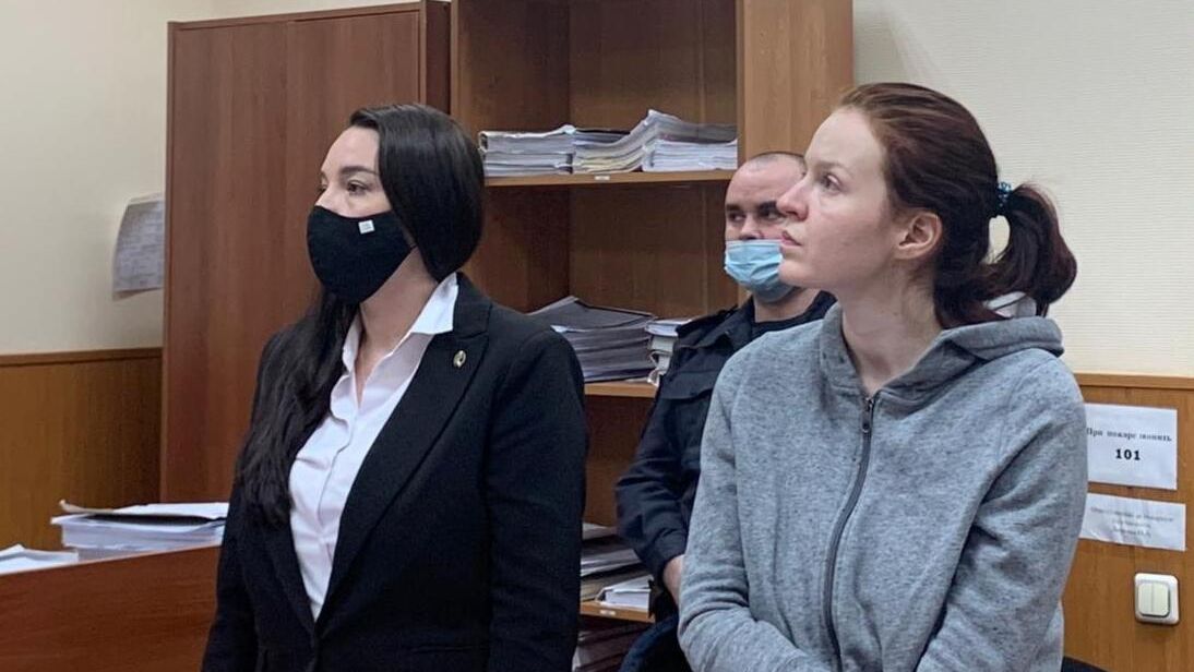 Пресс-секретарь Алексея Навального Кира Ярмыш, подозреваемая по делу о нарушении санитарно-эпидемиологических норм на несогласованной акции протеста 23 января в Москве Пресс-секретарь Алексея Навального Кира Ярмыш, подозреваемая по делу о нарушении санитарно-эпидемиологических норм на несогласованной акции протеста 23 января в Москве - РИА Новости, 1920, 08.02.2021