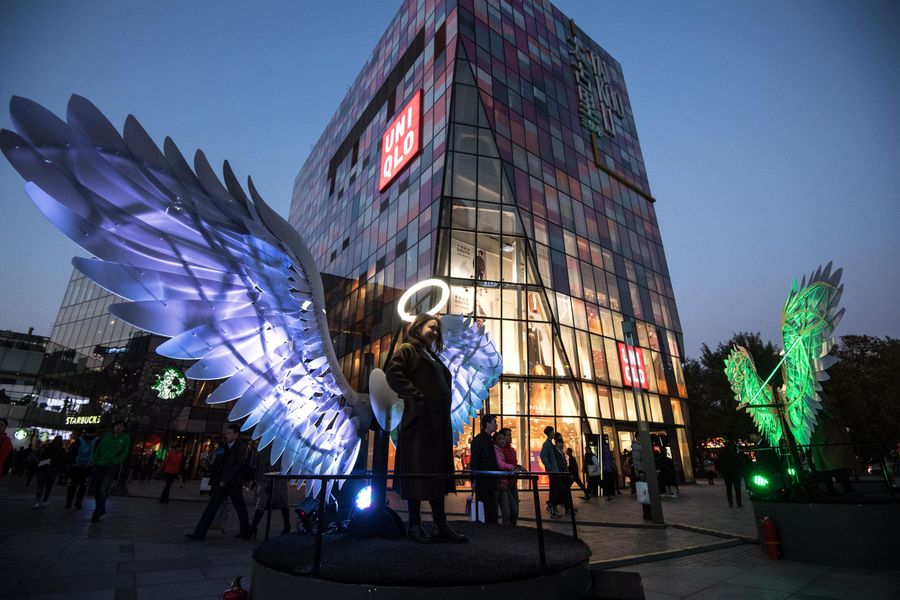 На территории многофункционального комплекса Sanlitun Soho в Пекине