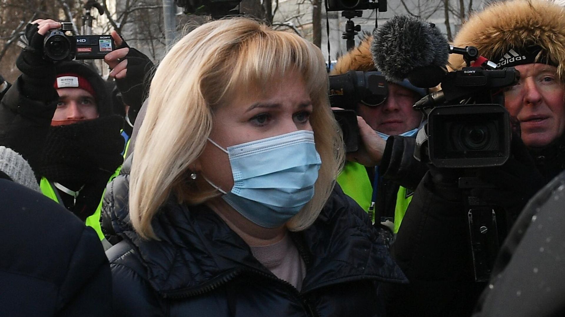 Адвокат Алексея Навального Ольга Михайлова у здания Бабушкинского районного суда Адвокат Алексея Навального Ольга Михайлова у здания Бабушкинского районного суда - РИА Новости, 1920, 15.02.2024