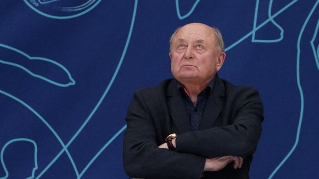 Алексей Мишин Алексей Мишин
