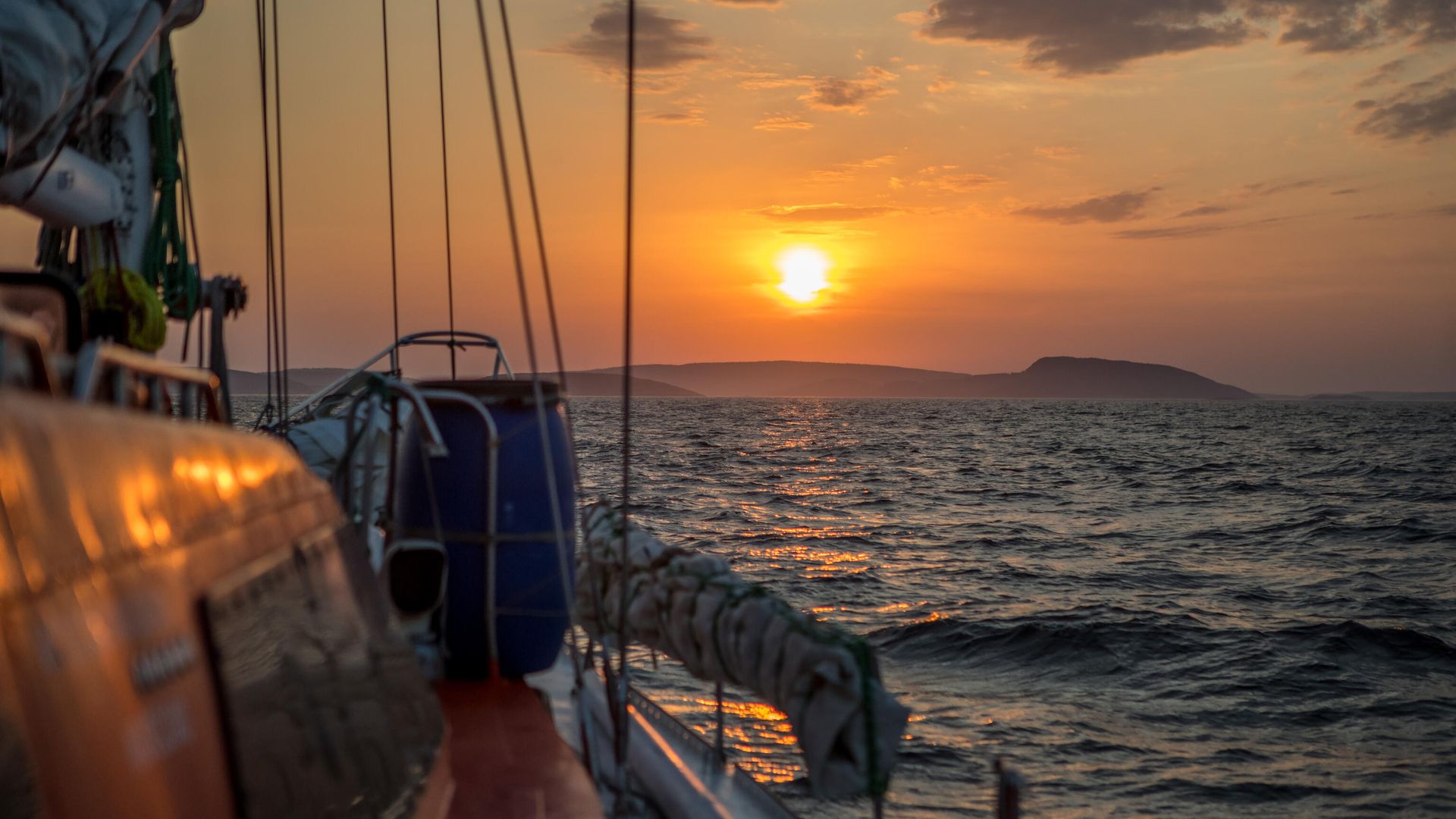 На подходе к архипелагу Кузова в Белом море На подходе к архипелагу Кузова в Белом море - РИА Новости, 1920, 27.05.2021
