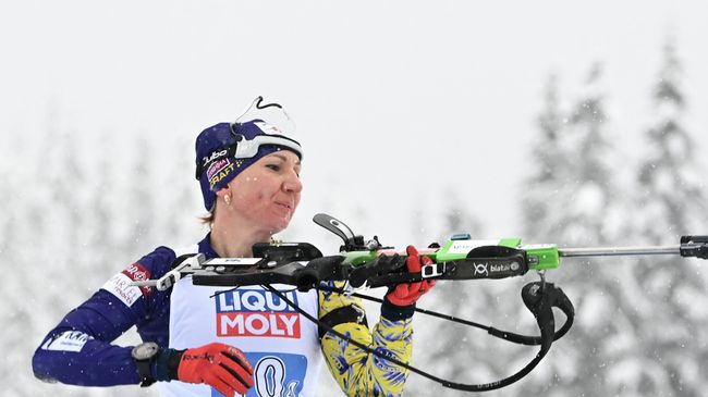 Елена Пидгрушная (Украина) на огневом рубеже смешанной эстафеты на чемпионате мира по биатлону в словенской Поклюке. Елена Пидгрушная (Украина) на огневом рубеже смешанной эстафеты на чемпионате мира по биатлону в словенской Поклюке.