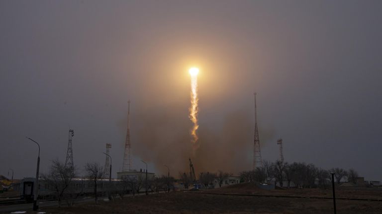 Запуск ракеты-носителя Союз-2.1а с грузовым кораблем Прогресс МС-16 c космодрома Байконур Запуск ракеты-носителя Союз-2.1а с грузовым кораблем Прогресс МС-16 c космодрома Байконур