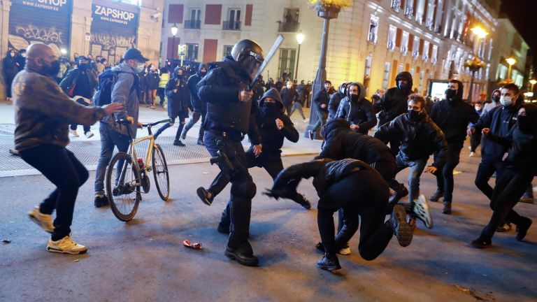 Акция протеста в поддержку рэпера Пабло Аселя в Мадриде