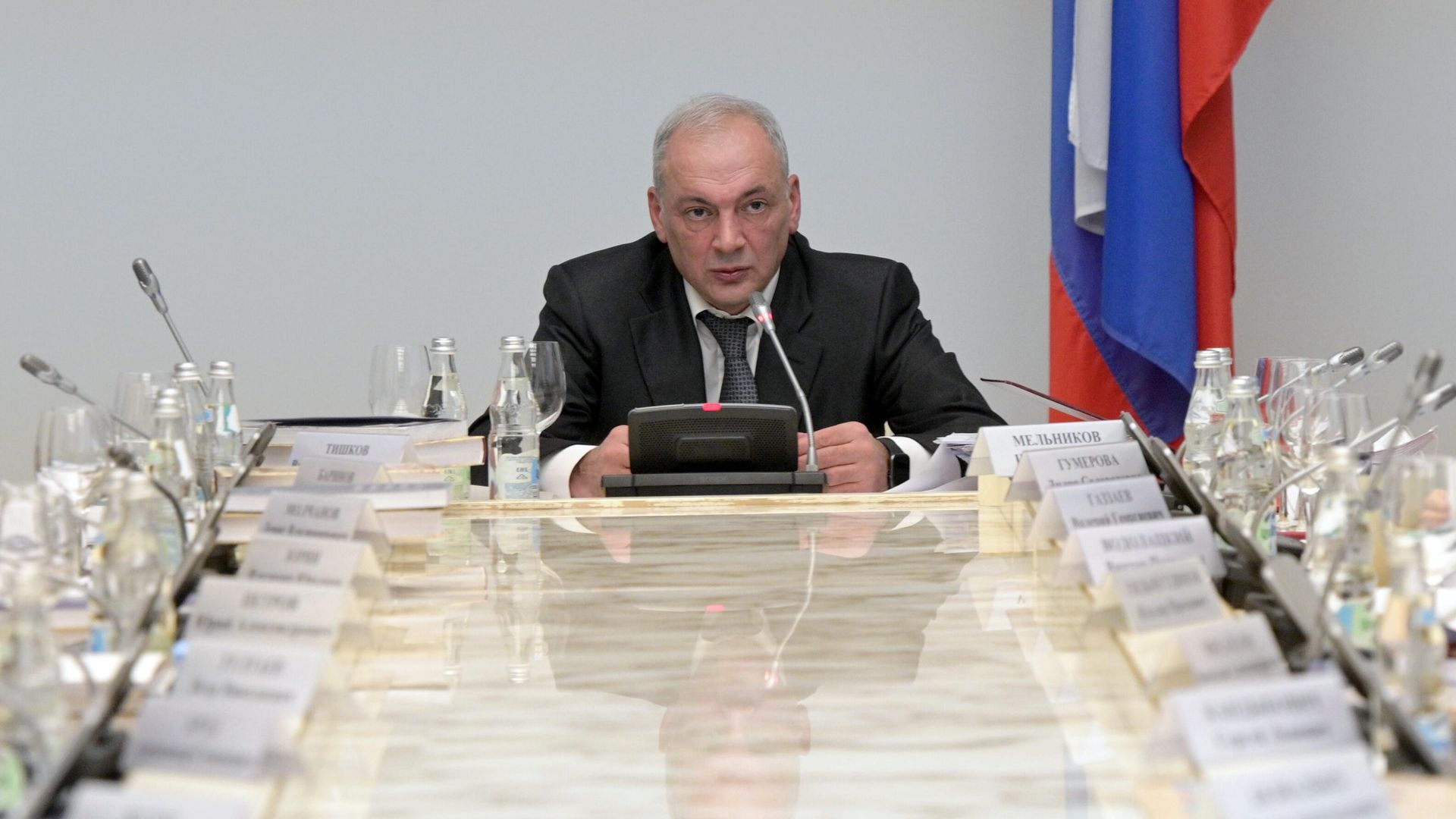 Заместитель руководителя администрации президента РФ Магомедсалам Магомедов Заместитель руководителя администрации президента РФ Магомедсалам Магомедов - РИА Новости, 1920, 08.06.2023