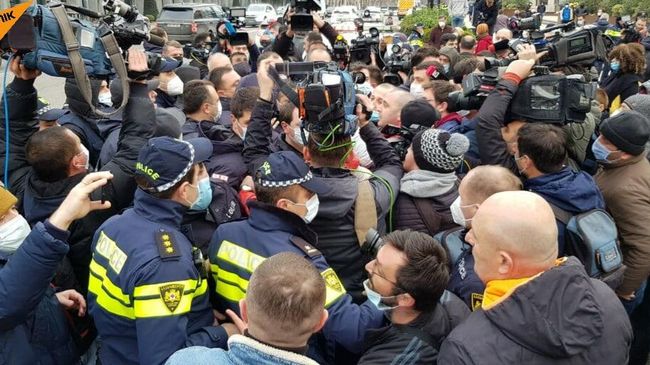Задержания на акции в центре Тбилиси