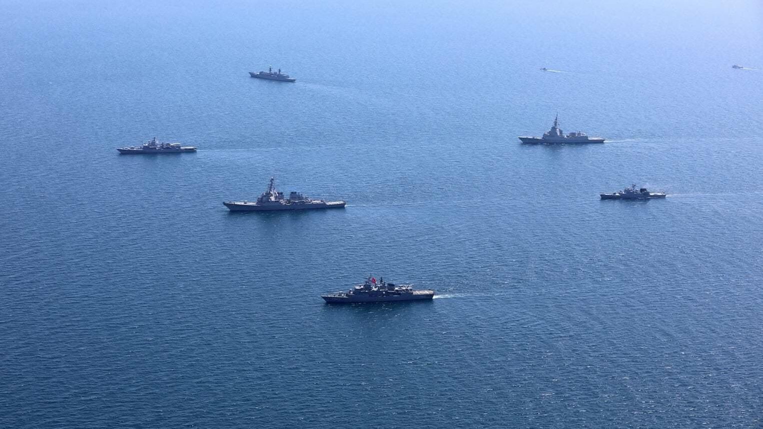 Учения стран НАТО и государств-партнеров Sea Breeze - 2020 в Черном море - РИА Новости, 1920, 04.09.2021
