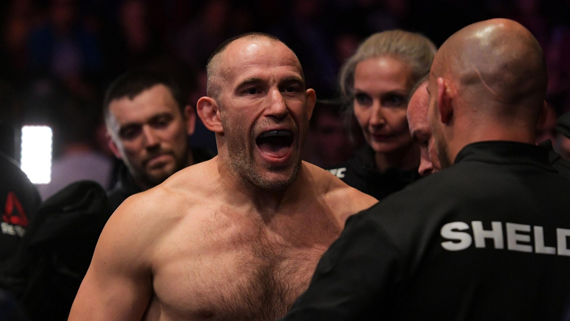 UFC Fight Night в Санкт-Петербурге UFC Fight Night в Санкт-Петербурге - РИА Новости, 1920, 21.02.2021