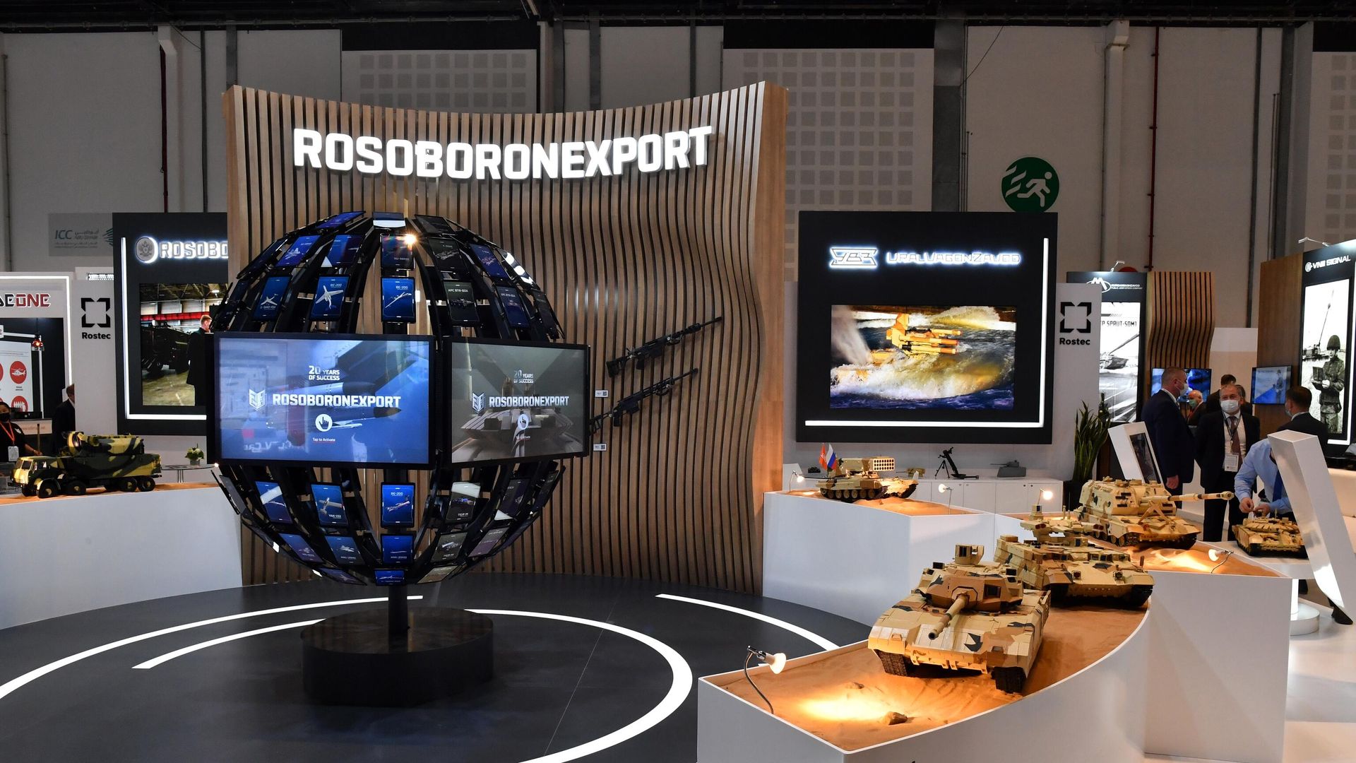 Стенд Рособоронэкспорта на выставке оборонной промышленности IDEX-2021 в Абу-Даби Стенд Рособоронэкспорта на выставке оборонной промышленности IDEX-2021 в Абу-Даби - РИА Новости, 1920, 07.06.2021