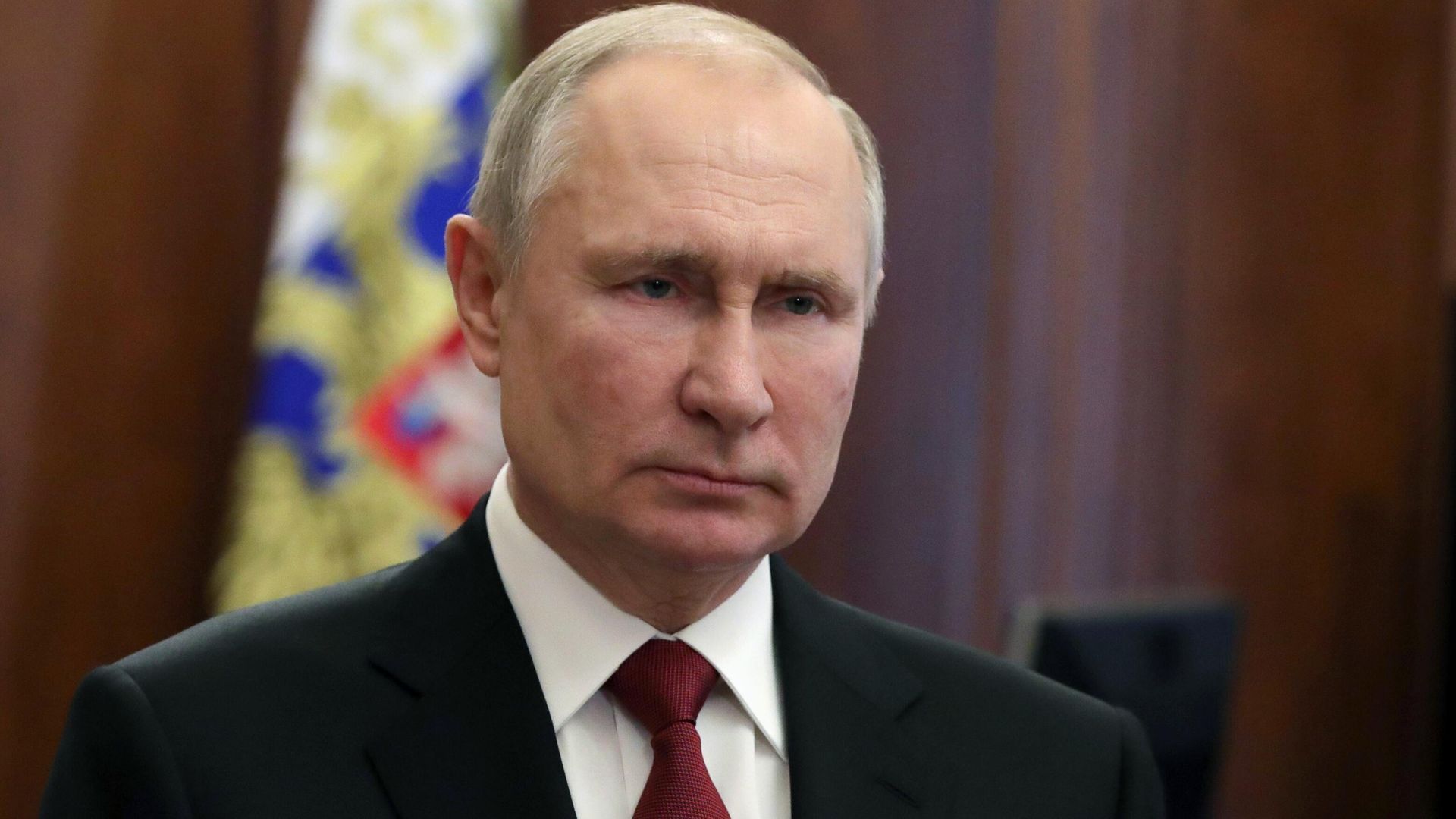 Президент РФ Владимир Путин во время поздравления граждан России с Днем защитника Отечества Президент РФ Владимир Путин во время поздравления граждан России с Днем защитника Отечества - РИА Новости, 1920, 24.02.2021