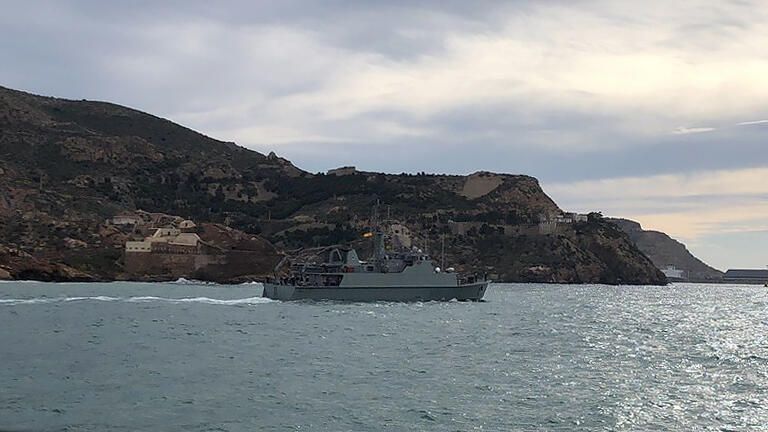 Корабль для поиска мин Тахо ВМС Испании в рамках выполнения задач НАТО по противоминной защите. Февраль 2021 - РИА Новости, 1920, 25.02.2021