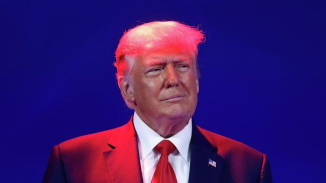 Бывший президент США Дональд Трамп на конференции консервативных политических партий в Орландо