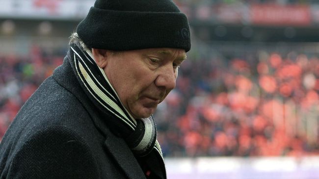Российский тренер Олег Романцев 
