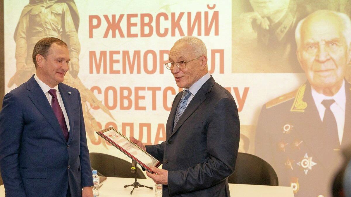 Госсекретарь Союзного государства Григорий Рапота избран председателем Общественного совета Музея Победы - РИА Новости, 1920, 02.03.2021