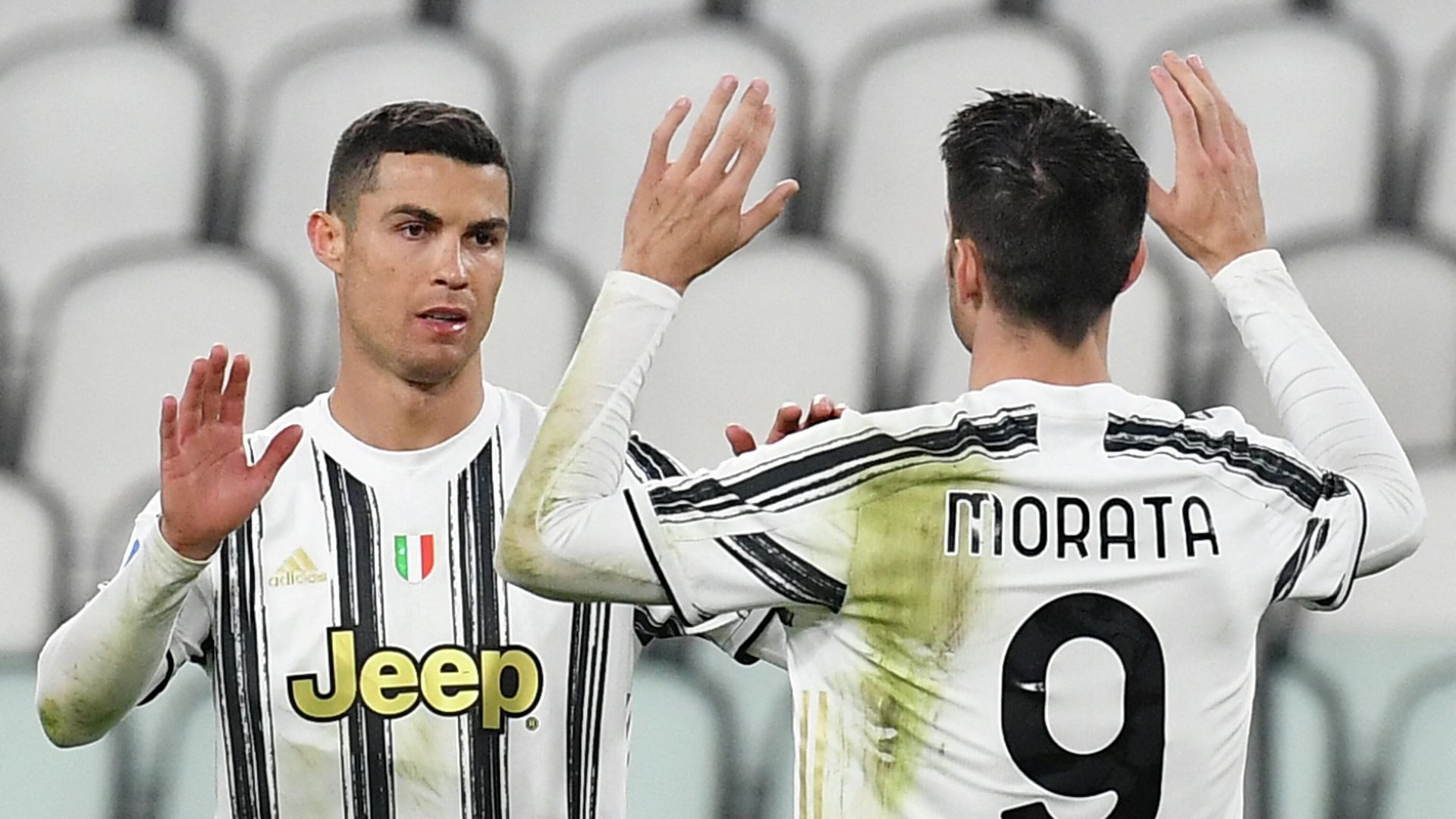 Juventus' Portuguese forward Cristiano Ronaldo celebrates after scoring the third goal during the Italian Serie A football match Juventus vs Spezia on March 02, 2021 at the Juventus stadium in Turin. (Photo by Isabella BONOTTO / AFP) Juventus' Portuguese forward Cristiano Ronaldo celebrates after scoring the third goal during the Italian Serie A football match Juventus vs Spezia on March 02, 2021 at the Juventus stadium in Turin. (Photo by Isabella BONOTTO / AFP) - РИА Новости, 1920, 03.03.2021