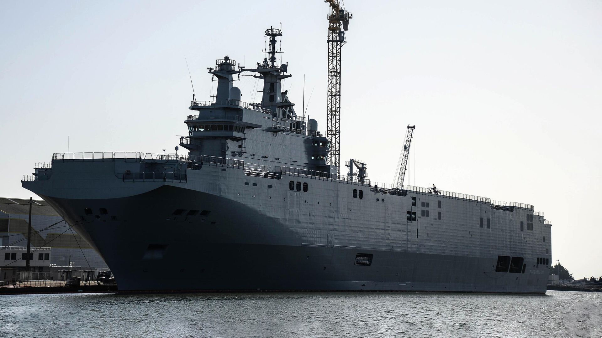 Корабль Владивосток класса Мистраль в доках компании SNX France Корабль Владивосток класса Мистраль в доках компании SNX France - РИА Новости, 1920, 30.01.2023