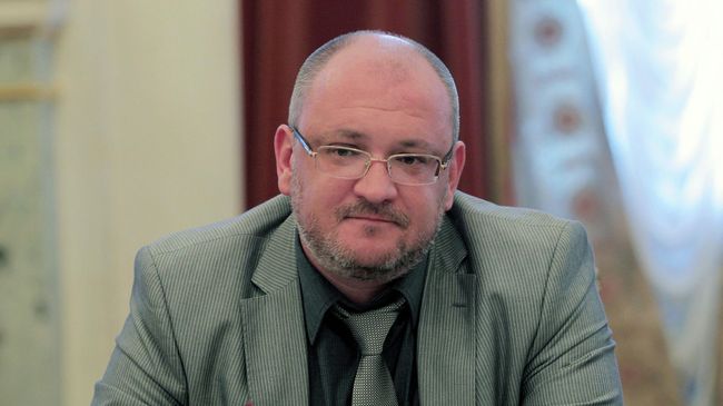 Максим Резник*