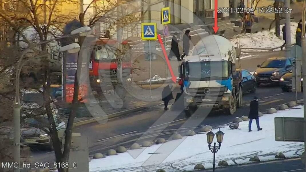 ДТП на Ленинградском проспекте в Москве ДТП на Ленинградском проспекте в Москве - РИА Новости, 1920, 09.03.2021