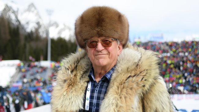Александр Тихонов