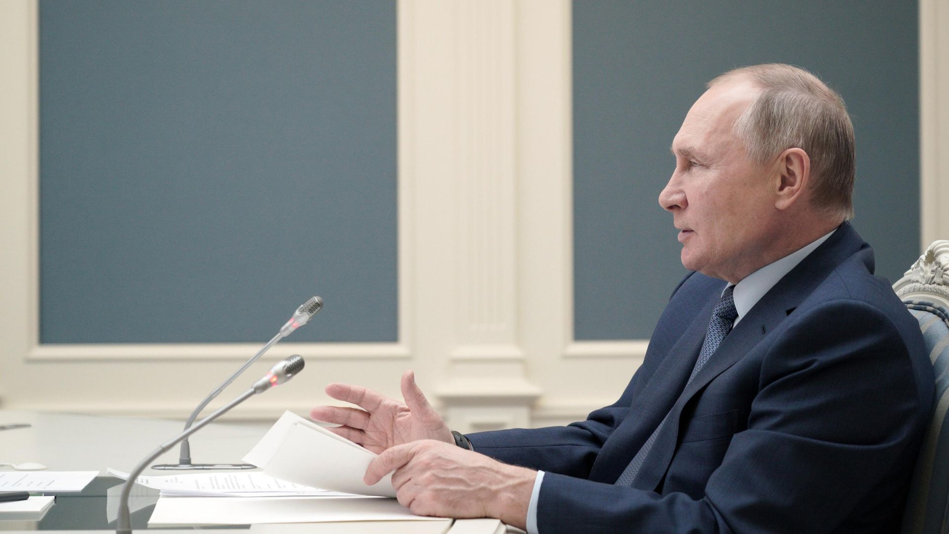 Президент РФ Владимир Путин совместно с президентом Турции Реджепом Тайипом Эрдоганом в формате видеоконференции принимает участие в торжественной церемонии по случаю начала сооружения третьего энергоблока АЭС Аккую Президент РФ Владимир Путин совместно с президентом Турции Реджепом Тайипом Эрдоганом в формате видеоконференции принимает участие в торжественной церемонии по случаю начала сооружения третьего энергоблока АЭС Аккую - РИА Новости, 1920, 11.03.2021
